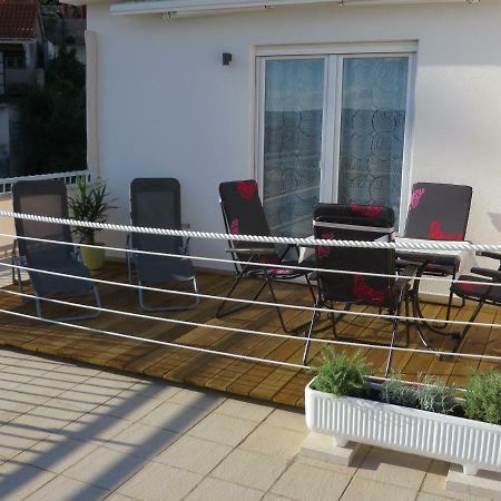 Apartmani Raos Дуги-Рат Экстерьер фото